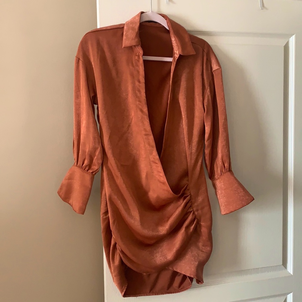 Perfect dress for a wedding or event! Worn once!